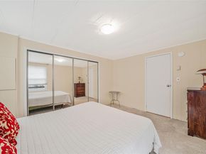 91 Village Circle W, Manorville NY 11949