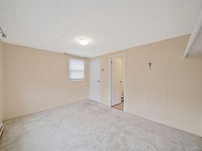 91 Village Circle W, Manorville NY 11949