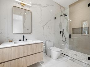 21 Westwood Road, Wainscott NY 11975