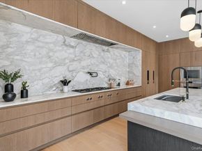 21 Westwood Road, Wainscott NY 11975