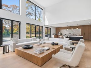 21 Westwood Road, Wainscott NY 11975