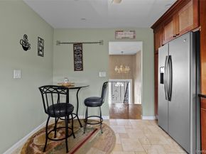 830 N Broome Avenue, Lindenhurst NY 11757