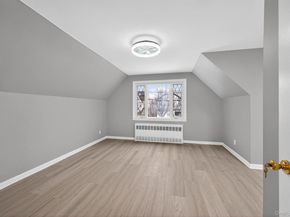 10424 208th Street, Queens Village NY 11429