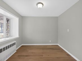 10424 208th Street, Queens Village NY 11429