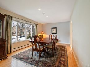 8 Sagamore Way S, Jericho NY 11753