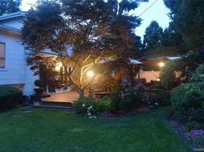 8 Sagamore Way S, Jericho NY 11753