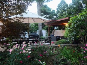 8 Sagamore Way S, Jericho NY 11753