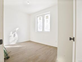 Undisclosed Address #963685, Brooklyn NY 11206