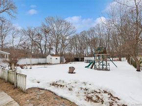 103 W Yaphank Road, Coram NY 11727