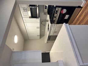 5 Pointe Circle S 5, Coram NY 11727