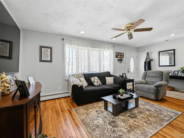 210 Bellerose Avenue, East Northport NY 11731