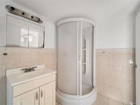 24 Elderberry Road, Syosset NY 11791