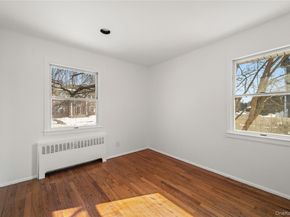 24 Elderberry Road, Syosset NY 11791