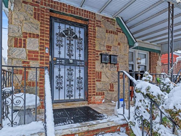 18216 141st Avenue, Springfield Gardens NY 11413