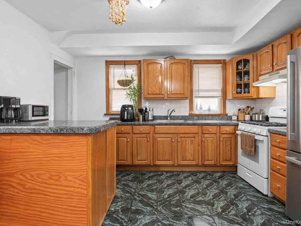 18216 141st Avenue, Springfield Gardens NY 11413