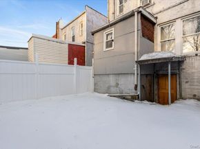 729 Taylor Avenue, Bronx NY 10473