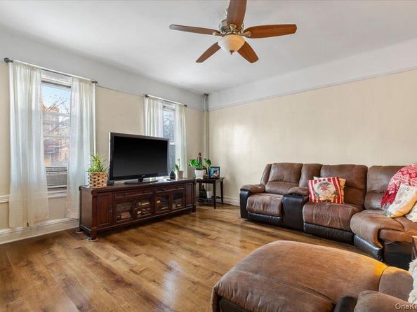 729 Taylor Avenue, Bronx NY 10473