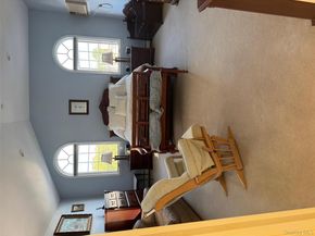 729 S 9th Street, Lindenhurst NY 11757