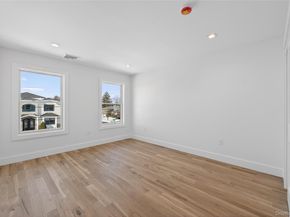 286 Dorchester Road, Garden City South NY 11530