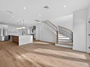 286 Dorchester Road, Garden City South NY 11530