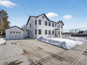 286 Dorchester Road, Garden City South NY 11530