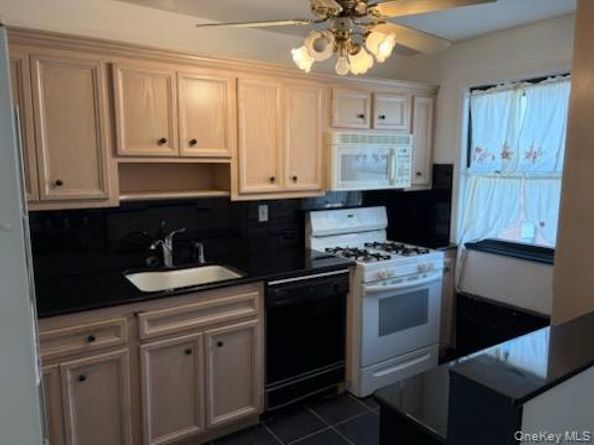 8017 156th Avenue 129, Howard Beach NY 11414