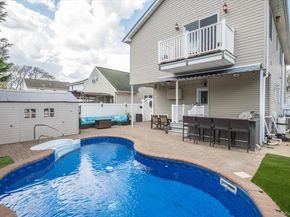 38 Orchard Street, Merrick NY 11566