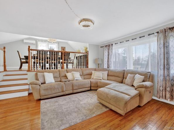 3510 Overlook Avenue, Yorktown Heights NY 10598
