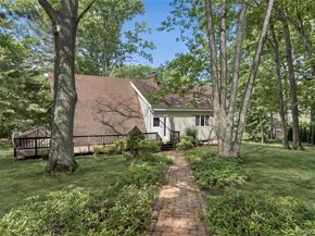 600 Highwood Road, Southold NY 11971