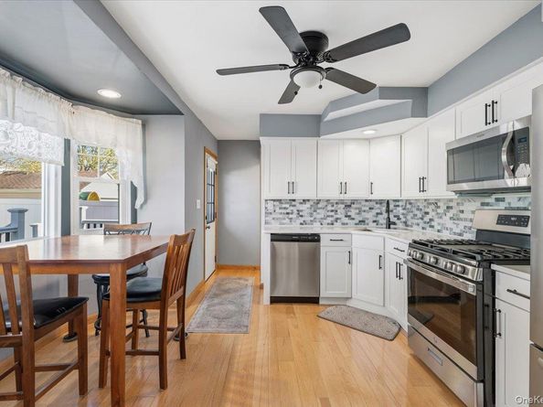 13 Spruce Street, Hicksville NY 11801