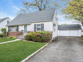 46 Rhodes Drive, New Hyde Park NY 11040