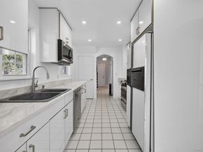 124 Sherwood Avenue, Yonkers NY 10704