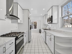 124 Sherwood Avenue, Yonkers NY 10704