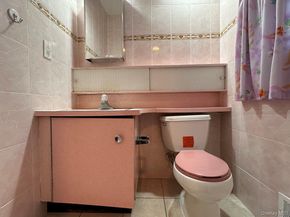 20030 39th Avenue, Bayside NY 11361