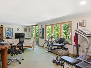 23 Abbey Lane, Setauket NY 11733