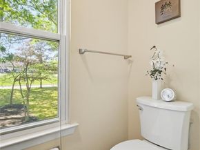 23 Abbey Lane, Setauket NY 11733