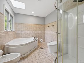 140 North Street, Locust Valley NY 11560