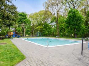 59 Clarewood Drive, Hastings-on-Hudson NY 10706