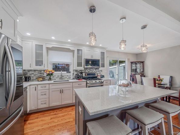52 Garden Lane, Centereach NY 11720