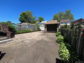 34-29 208 Street, Bayside NY 11361