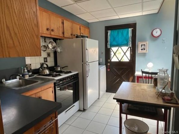 34-29 208 Street, Bayside NY 11361