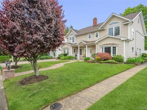 244 Water Lane S, Wantagh NY 11793