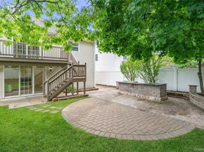 244 Water Lane S, Wantagh NY 11793