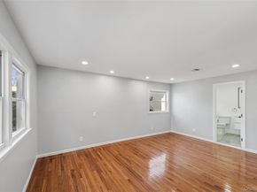 244 Water Lane S, Wantagh NY 11793