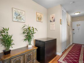 4 Channing Place 2R, Eastchester NY 10709