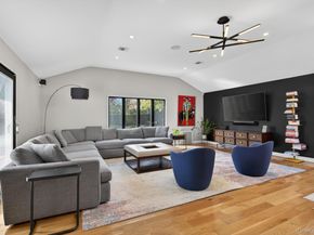 2 Sherwood Lane, Roslyn Heights NY 11577