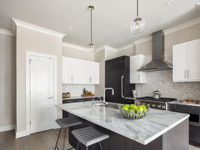 100 Garvies Point Road 1312, Glen Cove NY 11542