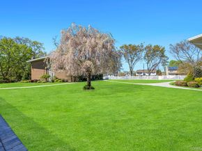 49 Mildred Place 4A, North Babylon NY 11703