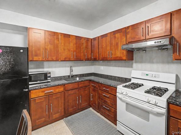 87-08 Justice Avenue 7G, Elmhurst NY 11373