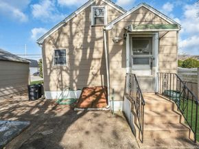 111 S 4th Street, Lindenhurst NY 11757